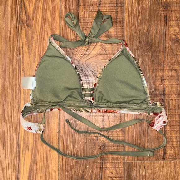 Floral Bikini Top - Picture 2 of 2